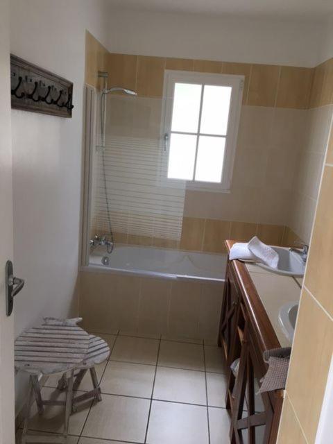 Gite Avec Piscine Privative LʼAiguillon-sur-Vie Esterno foto
