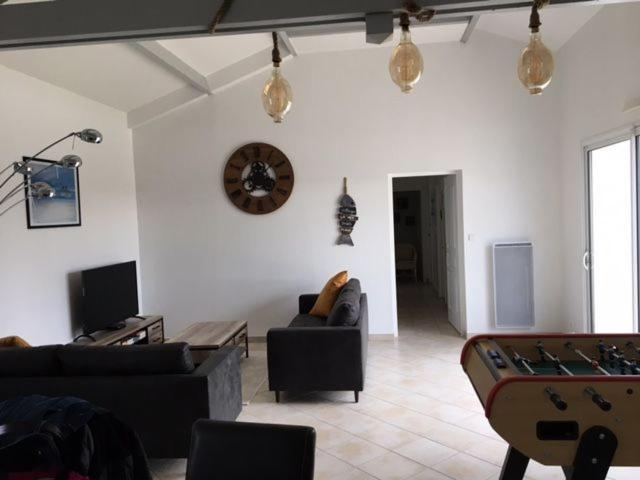 Gite Avec Piscine Privative LʼAiguillon-sur-Vie Esterno foto
